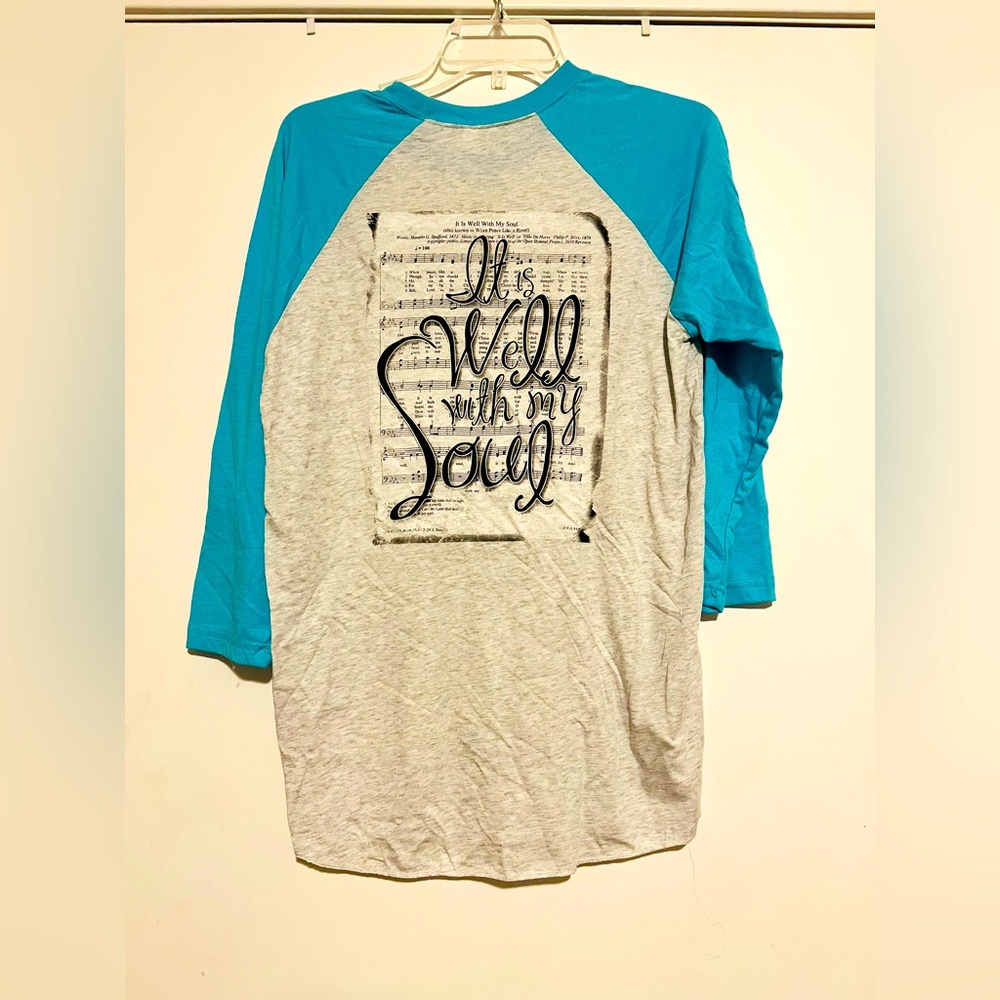 Women’s Hymn Raglan